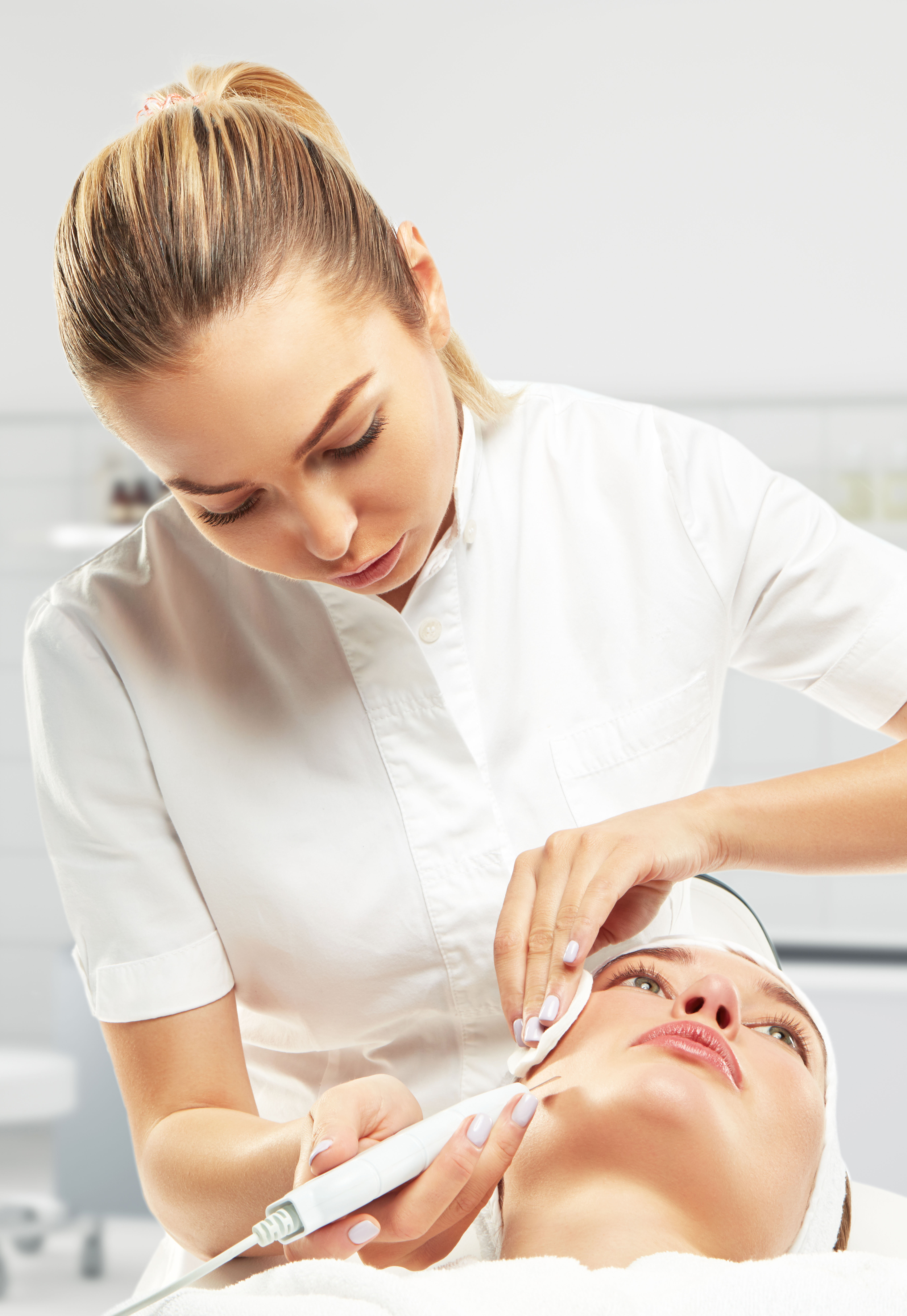 esthetician-canada-insurance esthetician-canada-insurance